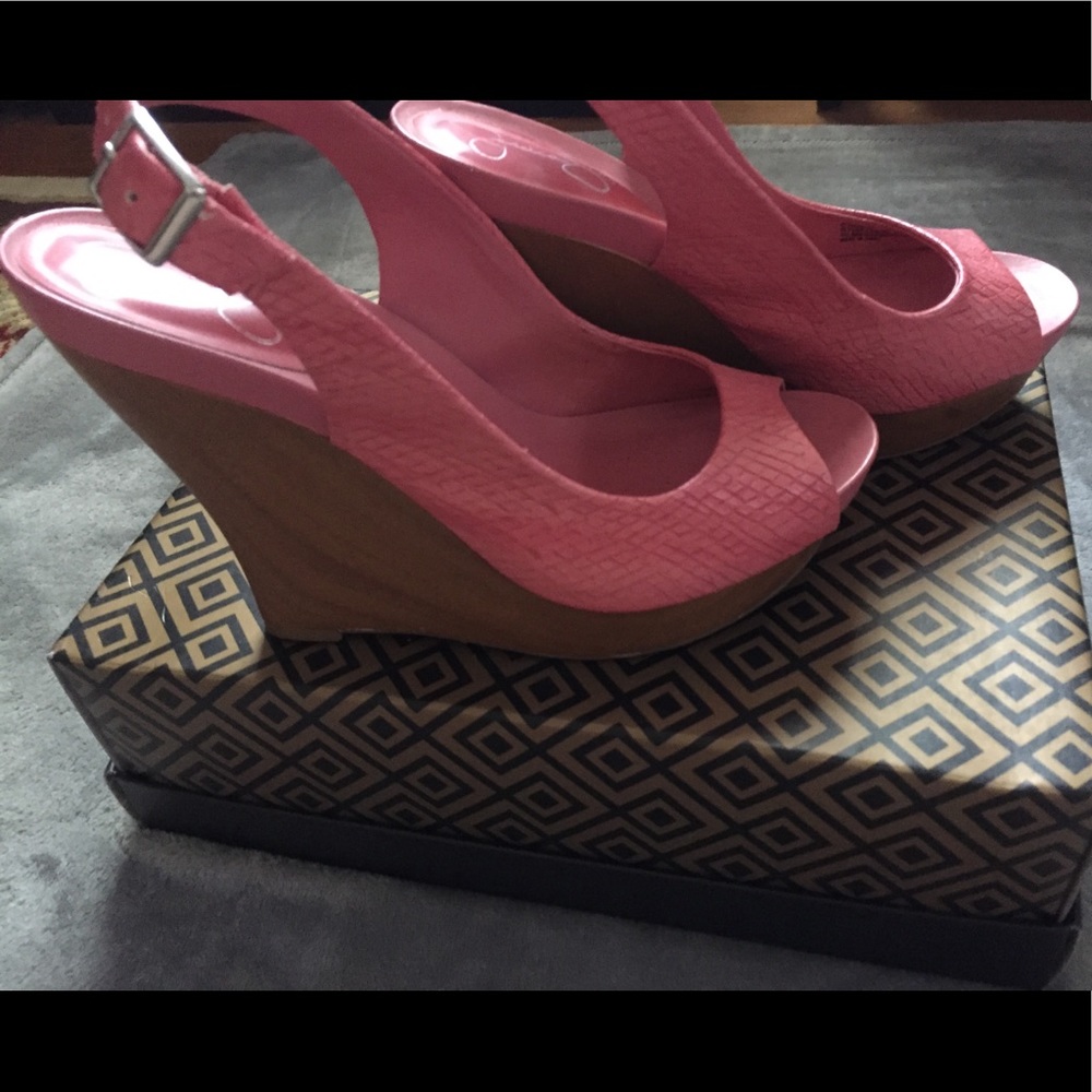 Jessica Simpson Wedge Peep Toe Sandals Size 7 - Picture 3 of 16